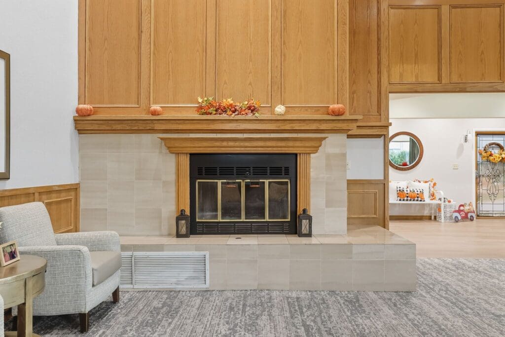 31_245~1 - Sedgwick Plaza